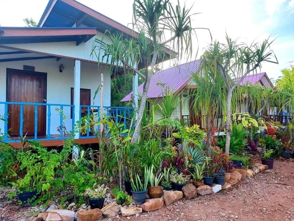 Blue Sky Bungalow Koh Jum Exteriér fotografie